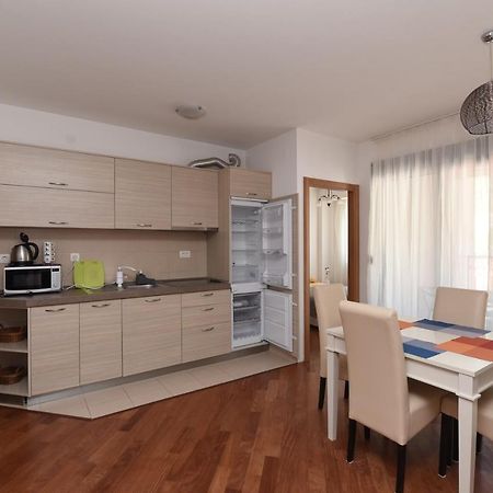 Apartamenti Enjoy Petrovac Exterior foto