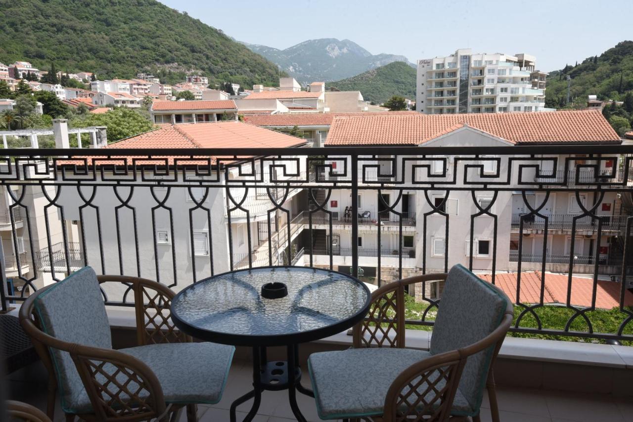 Apartamenti Enjoy Petrovac Exterior foto